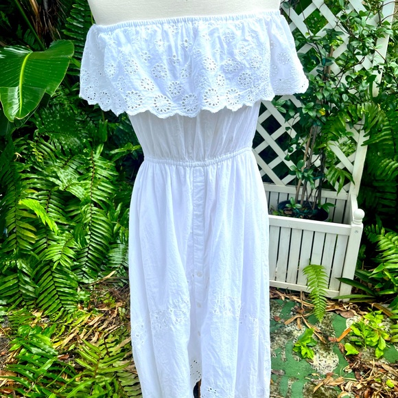 Maxi Dress 100% cotton eyelet ruffle off the shoulder - Picture 5 of 16